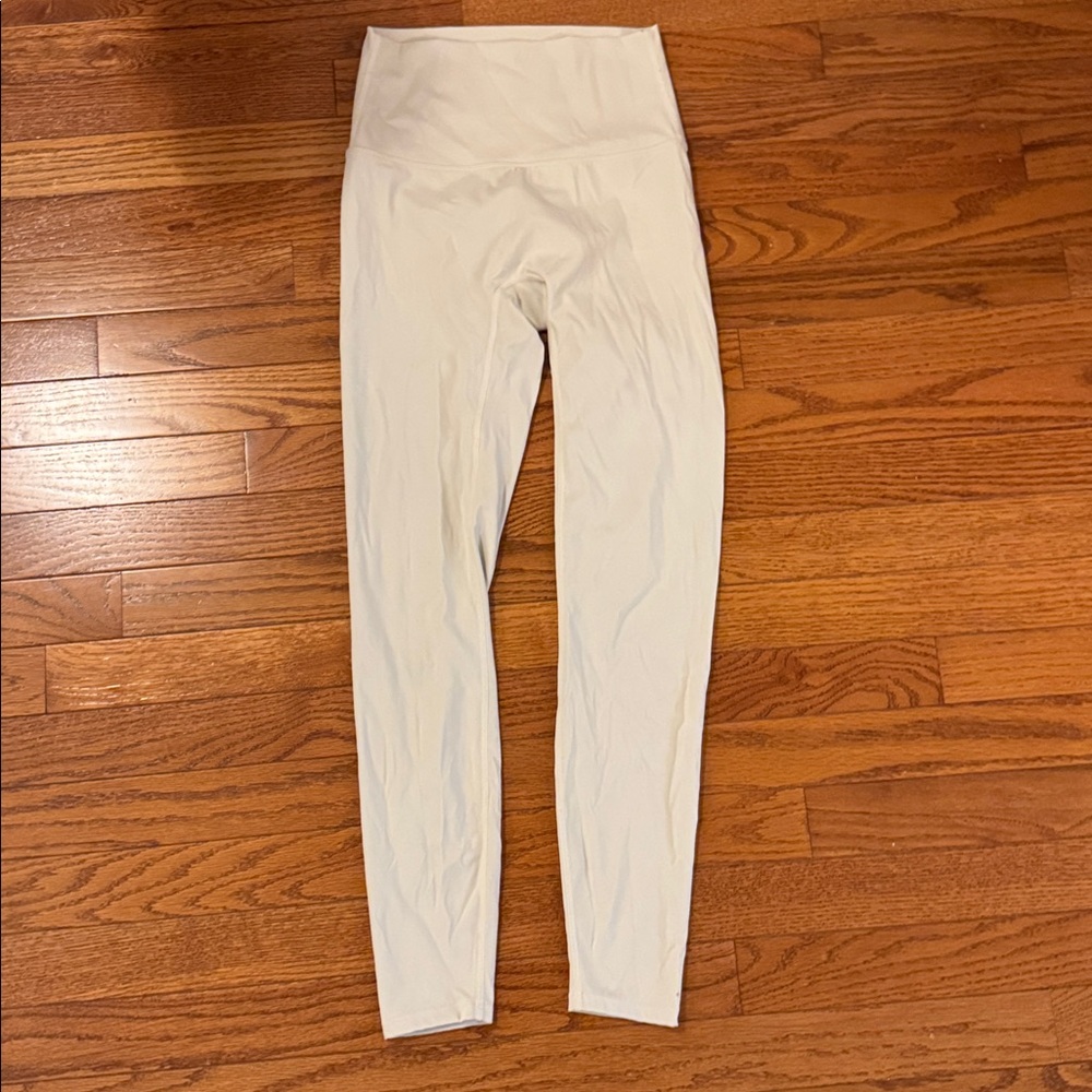 White align like Leggings